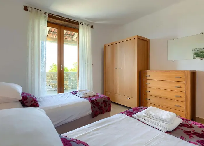 Morgan By Interhome Villa Donje Baredine